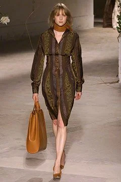 Look 16